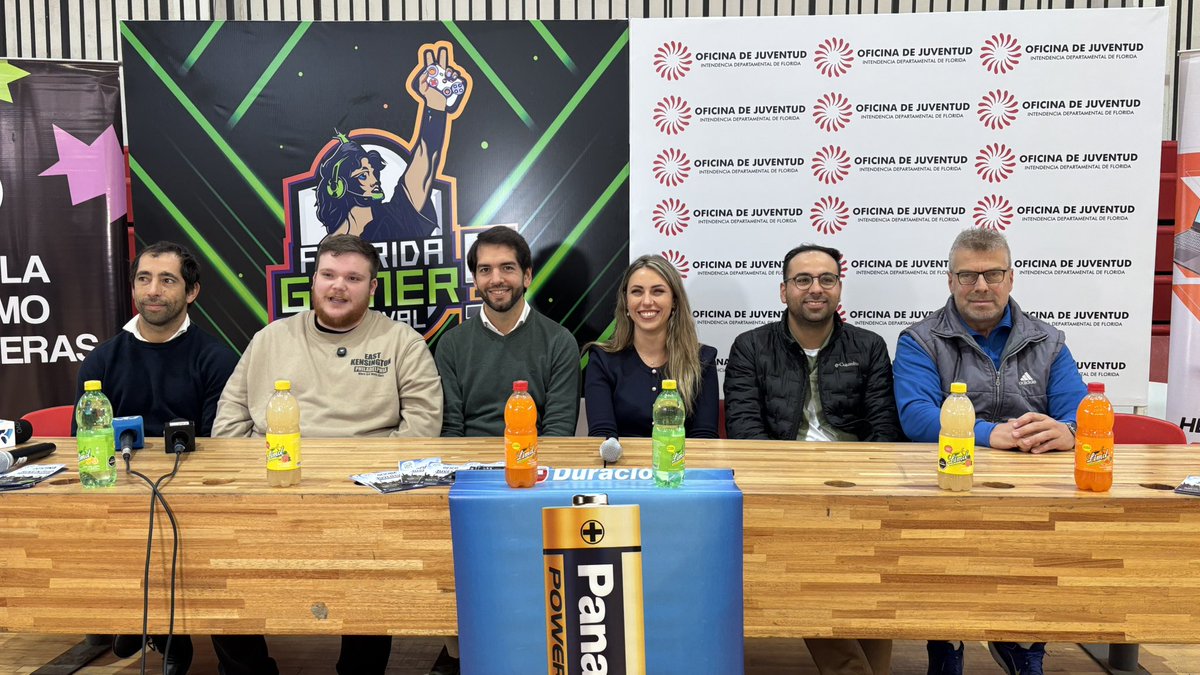 FloridaIDF's tweet photo. Con la presencia del Srio.Gral. @JoseLuisCurbelo y la responsable de la oficina de la Juventud @MariaAstengo2, se realizó el lanzamiento del Florida Gamer 5, el cual se realizará el próximo 4 y 5 de Julio. https://t.co/xd7lWU7reN