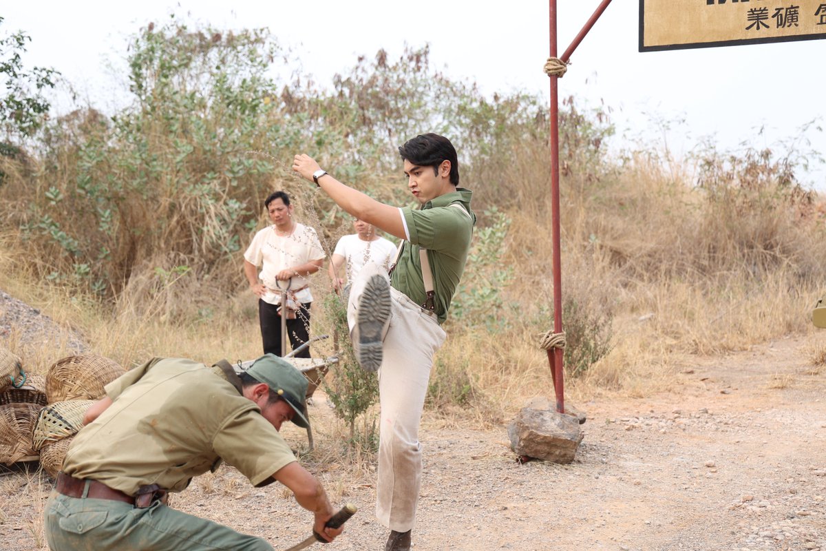 Pon_Nawasch's tweet photo. น้ารีมีสบายบ้างไหม😅😅
TWO FACES OF THATRI EP2
#ธาตรีEp2 https://t.co/vVxaG7NZnw
