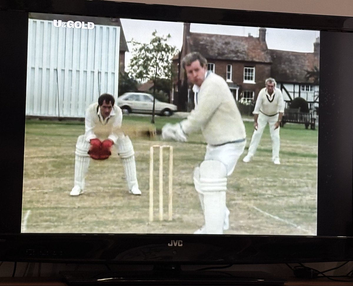 Danbelson's tweet photo. I will watch any British sitcom with some sport in it. Today it’s Ever Decreasing Circles. https://t.co/fkILN9W8CA