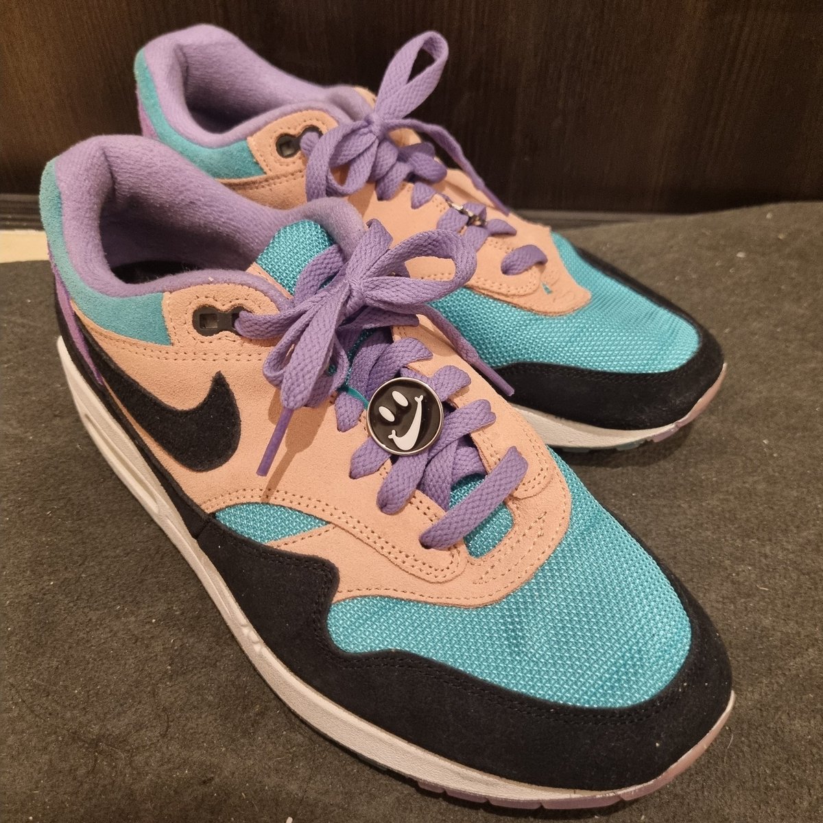 可愛いから買ったスニーカー。ニコちゃん。 #NIKE