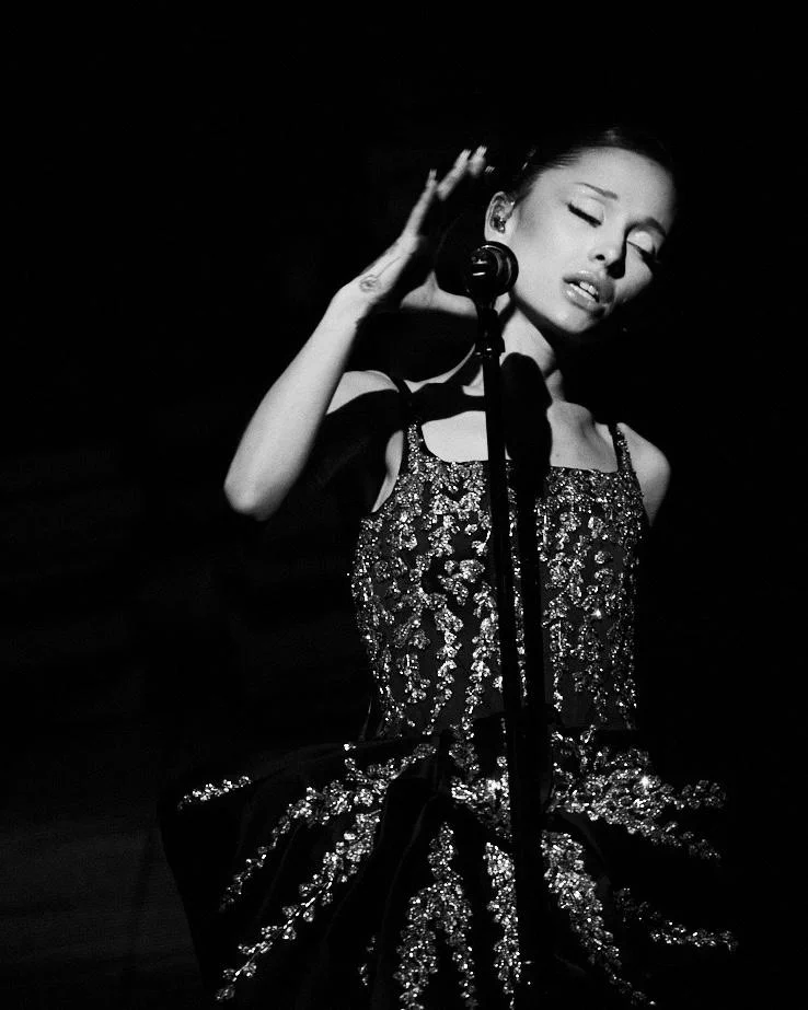 ariana grande black and white dress Givenchy on X: 