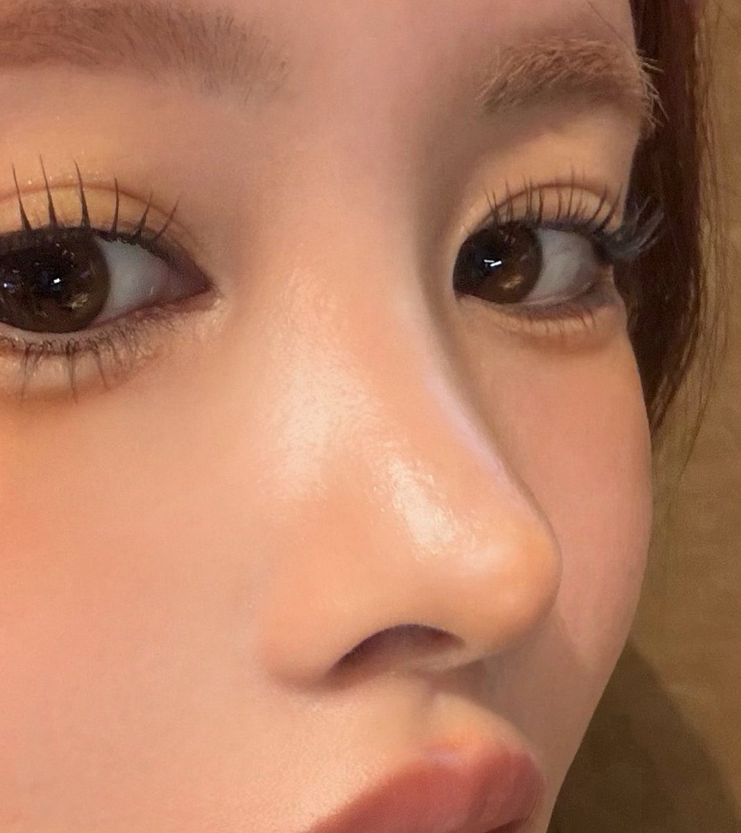 de_BILITIS's tweet photo. まつパしててカールキープいらない派なので、
色付きまつげ美容液だとパンダにならないで束感だけ作れるから圧倒的に楽ちん🎶🎶 https://t.co/mxmiJjDoBV