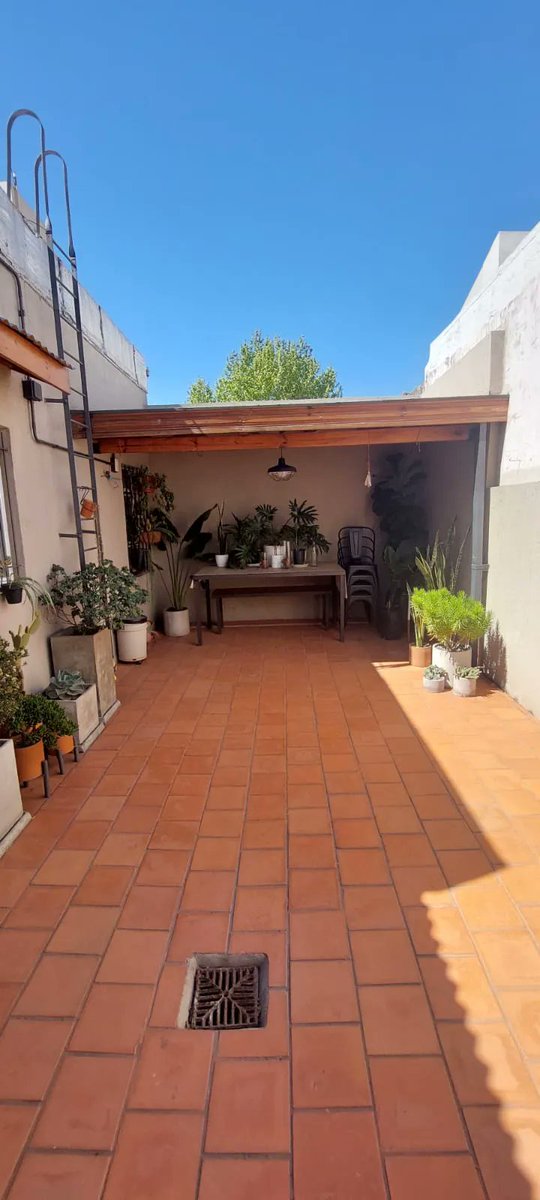 soloduenos's tweet photo. #dueñovende Departamento  de 3 Amb y 147 m² . En Sáenz Peña. Contactá al propietario aquí: https://t.co/gxHrywEplq https://t.co/YKBb62aLsd