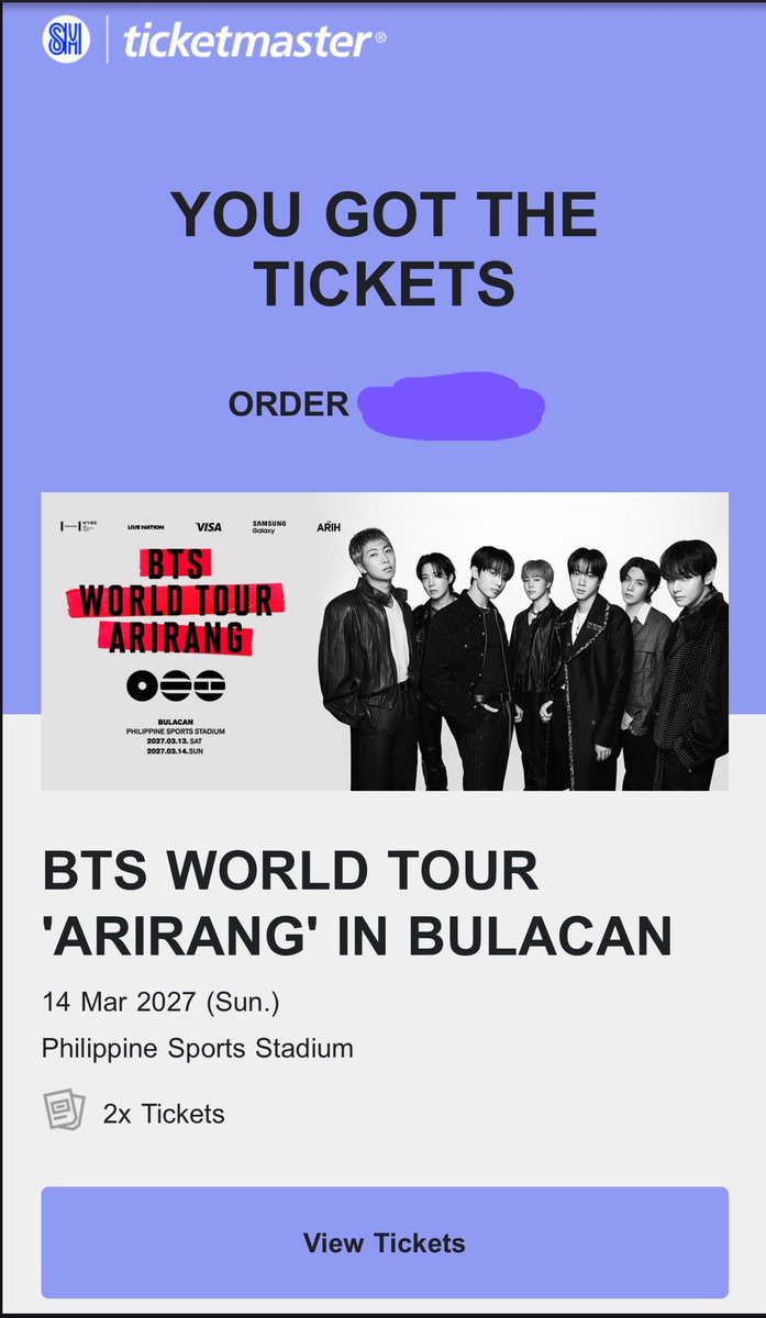 wonjajeon's tweet photo. she's finally seeing BTS 🥹😭 https://t.co/hd0YEQbi3S