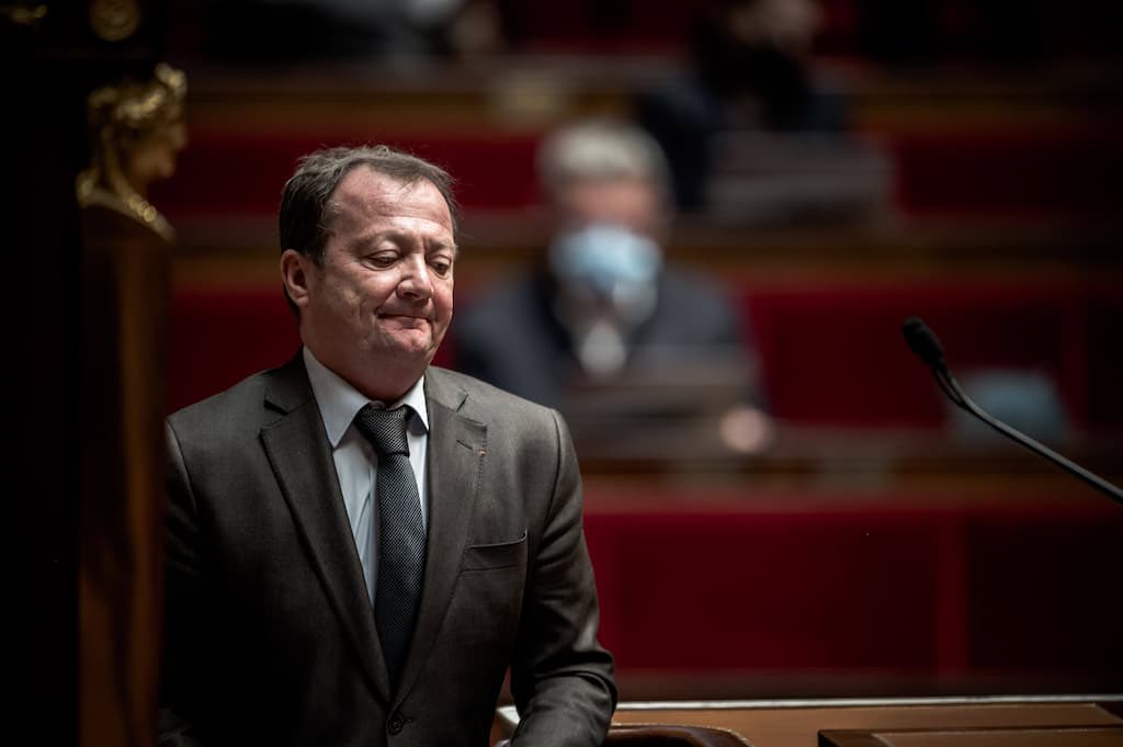 Cap2027_'s tweet photo. 🗣️ "Je ne pense pas que ce soit une bonne idée pour le Parti communiste de présenter un candidat" à l'élection présidentielle, affirme Stéphane Peu, président des communistes à l’Assemblée nationale 

#Présidentielle2027 https://t.co/nIebnFhKQw