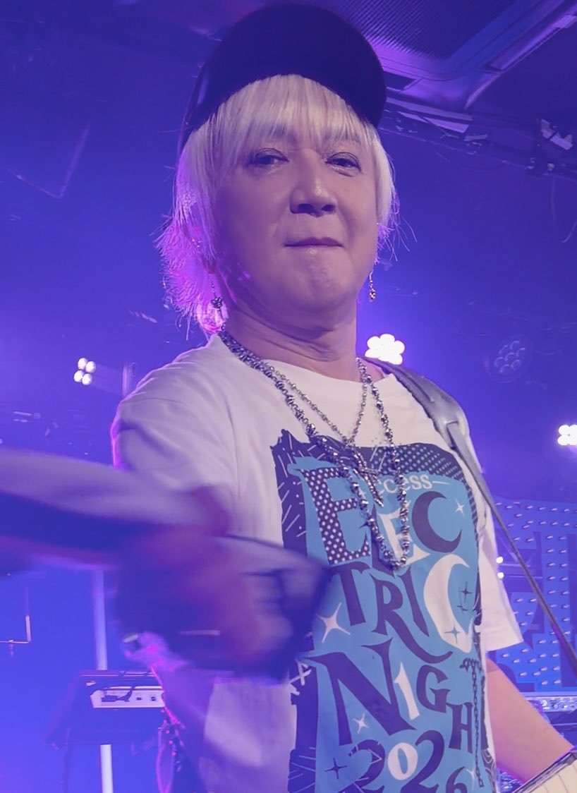 donichi_axs's tweet photo. これは大ちゃんに引っ叩かれたい人向け画像です
#エレナイネタバレ26 https://t.co/71loHuhLyl