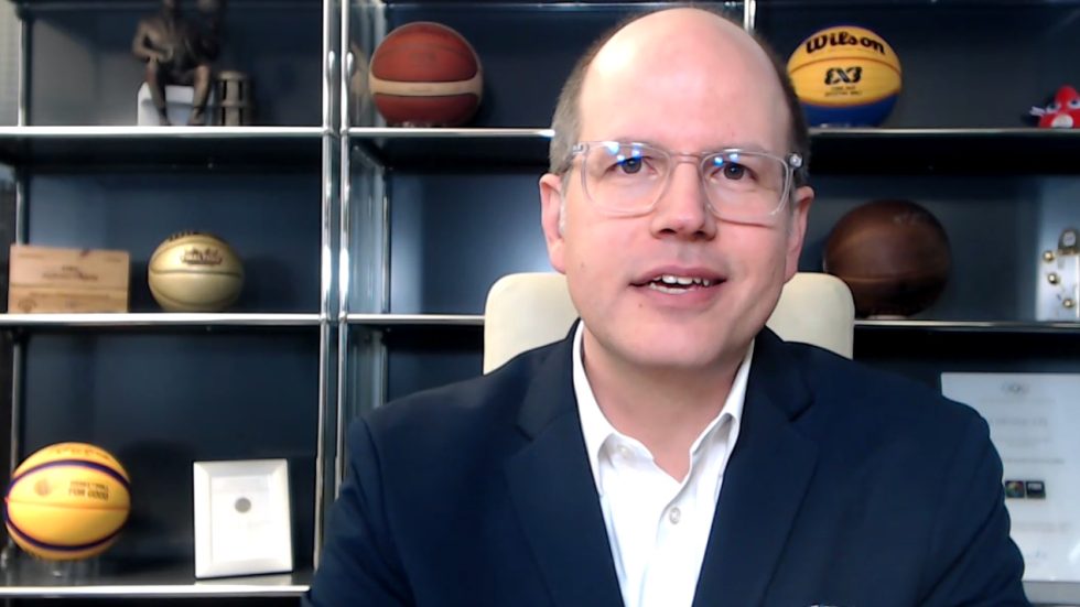 Sportsin_biz's tweet photo. Andreas Zagklis @FIBA y la @NBA Europe: "Los equipos operativos trabajan ya semanalmente" 👇

https://t.co/g6AbvS4HKv https://t.co/4Q13ddt4dr