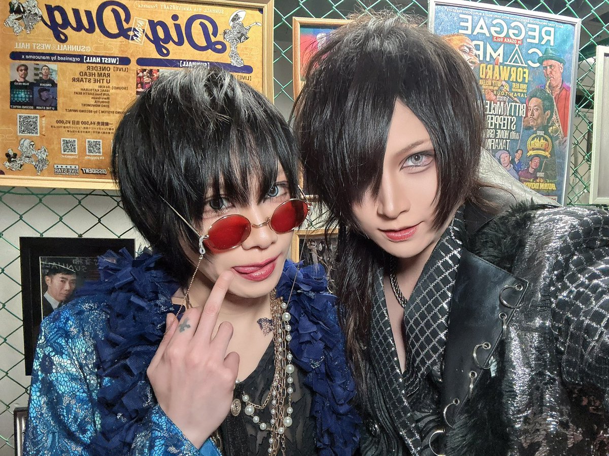 LZ_HIVARI's tweet photo. ORSEAS“さん”たち🧜‍♀️

ワンモアライブも楽しかったなあ https://t.co/73GGcIW8Bw