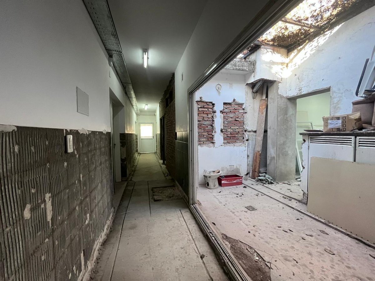 SaludRosario's tweet photo. 💙 Más salud para el Ludueña.

Avanzamos en la ampliación del Centro de Salud Roque Coulin, que brinda atención a más de 6500 vecinas y vecinos. Vamos por:

✅Nueva Farmacia 
✅Nuevo consultorio
✅Nueva sala de espera climatizada
✅Mejora de accesos
…y más!

#ObrasQueCuidan https://t.co/V7a4M8zgfO