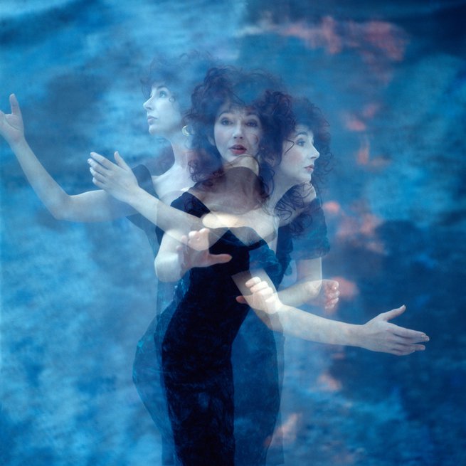 arquivokt's tweet photo. Kate Bush em fotos por Guido Harari (1989) https://t.co/qFpbX1dkOi