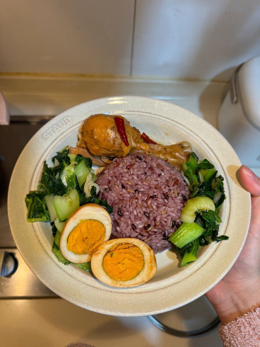 7ptQJpZTFYCEWge's tweet photo. #cooking #athome #dinnerforone https://t.co/A8KUJednjU