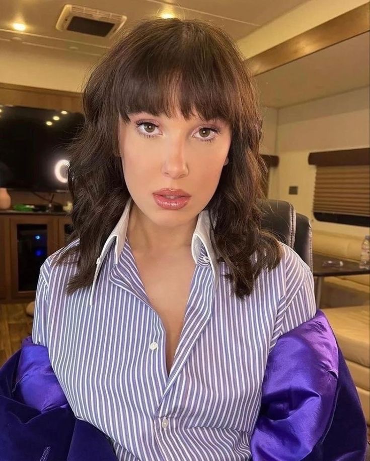 milliehourly's tweet photo. #milliebobbybrown https://t.co/AS6fnaiwB4