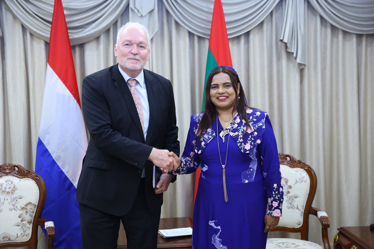 MoFAmv's tweet photo. Newly appointed Ambassador of Netherlands to the Maldives calls on Minister Iruthisham

📃 Press Release | https://t.co/xTQtC1UlPZ https://t.co/JckVSBlRSW