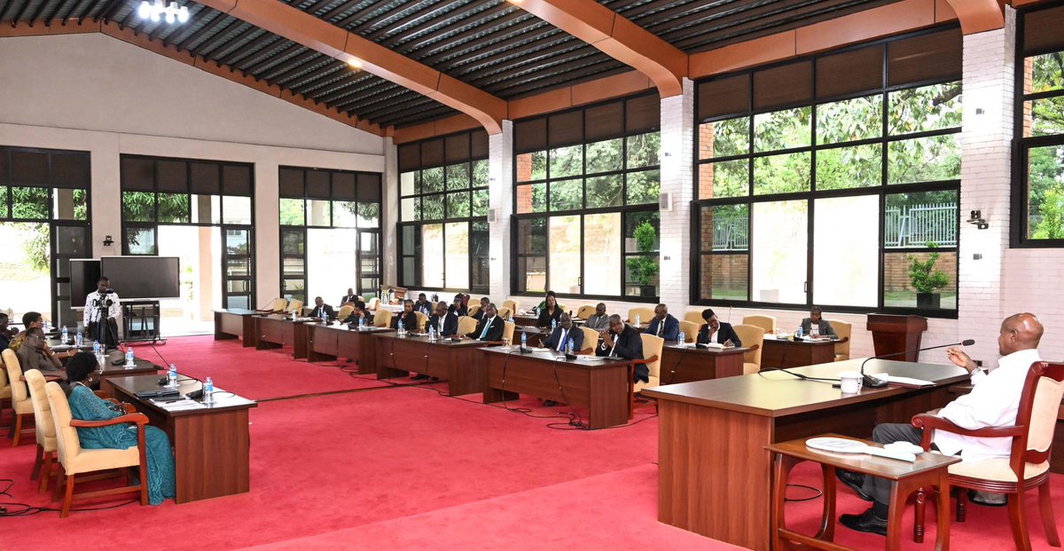 ArushaUganda's tweet photo. H.E. Yoweri Kaguta Museveni, Chairperson of the EAC Summit, today 9th/06/2026  met with EAC Secretary General Stephen Patrick Mbundi, alongside DSG and senior officials from the East African Community (EAC) and the Ministry of East African Community Affairs (MEACA) at State Lodge Nakasero.

The Ugandan delegation was led by Rt. Hon. Rebecca Alitwala Kadaga, Chairperson of the Council of Ministers, accompanied by The Minister of State for East African Community Affairs (MEACA) Hon. James Magode Ikuya. Amb. Anne Katusiime, Uganda’s Consul General in Arusha, as well as Commissioners from the Ministry of East African Community Affairs (MEACA) and the Ministry of Foreign Affairs (MOFA).

Discussions focused on regional trade, infrastructure development, health, financing, staffing, and deeper regional integration. The leaders reaffirmed their commitment to strengthening regional cooperation and accelerating programmes that advance prosperity and integration for the people of East Africa.

#EACIntegration #RegionalCooperation