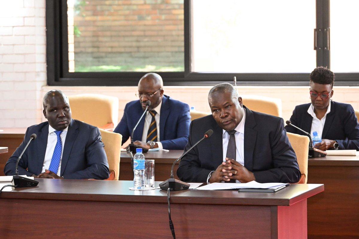 ArushaUganda's tweet photo. H.E. Yoweri Kaguta Museveni, Chairperson of the EAC Summit, today 9th/06/2026  met with EAC Secretary General Stephen Patrick Mbundi, alongside DSG and senior officials from the East African Community (EAC) and the Ministry of East African Community Affairs (MEACA) at State Lodge Nakasero.

The Ugandan delegation was led by Rt. Hon. Rebecca Alitwala Kadaga, Chairperson of the Council of Ministers, accompanied by The Minister of State for East African Community Affairs (MEACA) Hon. James Magode Ikuya. Amb. Anne Katusiime, Uganda’s Consul General in Arusha, as well as Commissioners from the Ministry of East African Community Affairs (MEACA) and the Ministry of Foreign Affairs (MOFA).

Discussions focused on regional trade, infrastructure development, health, financing, staffing, and deeper regional integration. The leaders reaffirmed their commitment to strengthening regional cooperation and accelerating programmes that advance prosperity and integration for the people of East Africa.

#EACIntegration #RegionalCooperation