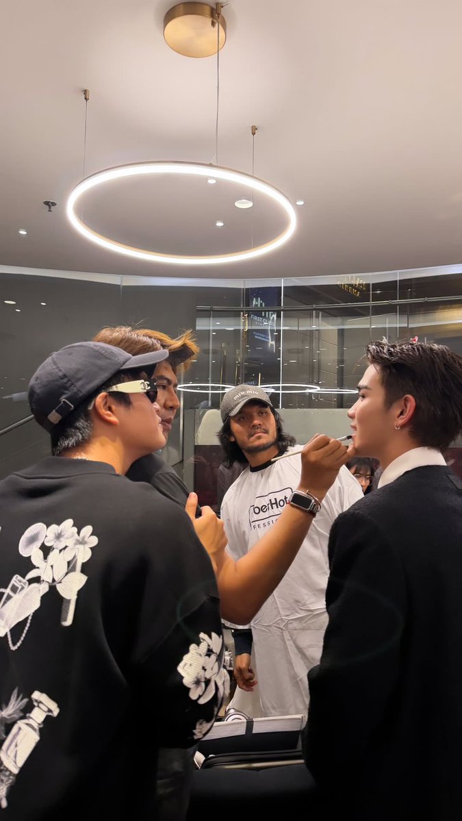 fownatta's tweet photo. gemecccnaaaaaa

ACTOR FOURTH x GALA PREMIERE

#กฤษดาพาราไดซ์GALA
#GeminiFourth #เจมีไนน์โฟร์ท
#Gemini_NT #Fourthnattawat https://t.co/SuB0kiJs8V