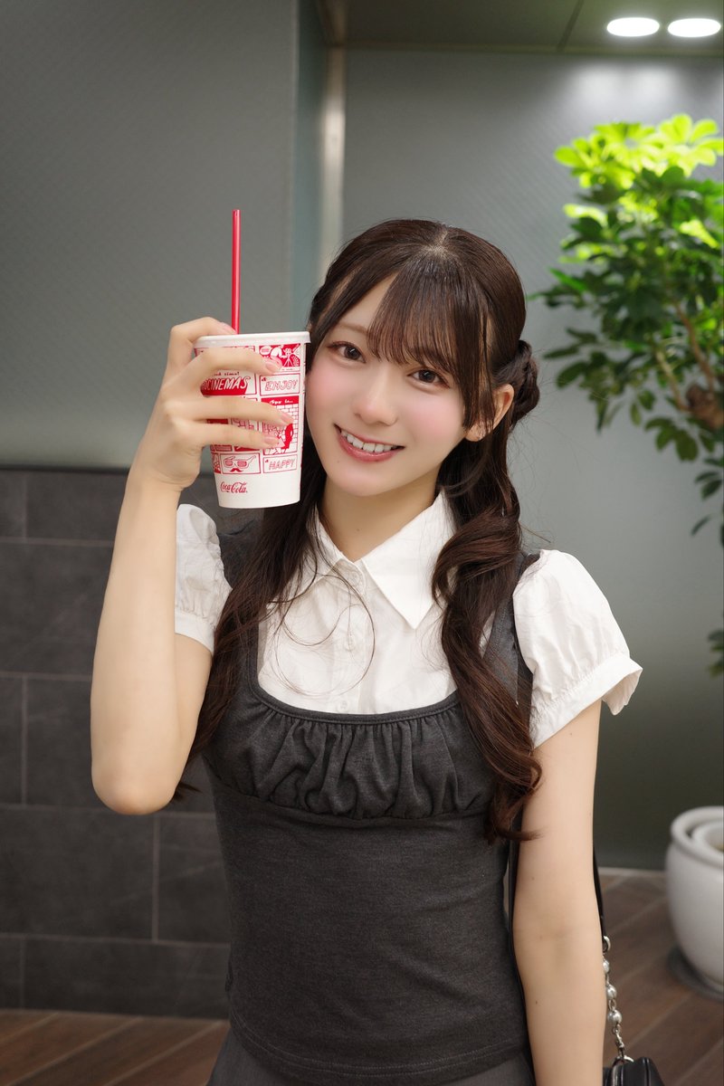 oshida_mitsuki's tweet photo. くるみちゃんヘア珍しいね😼💓 https://t.co/USbQaubGly