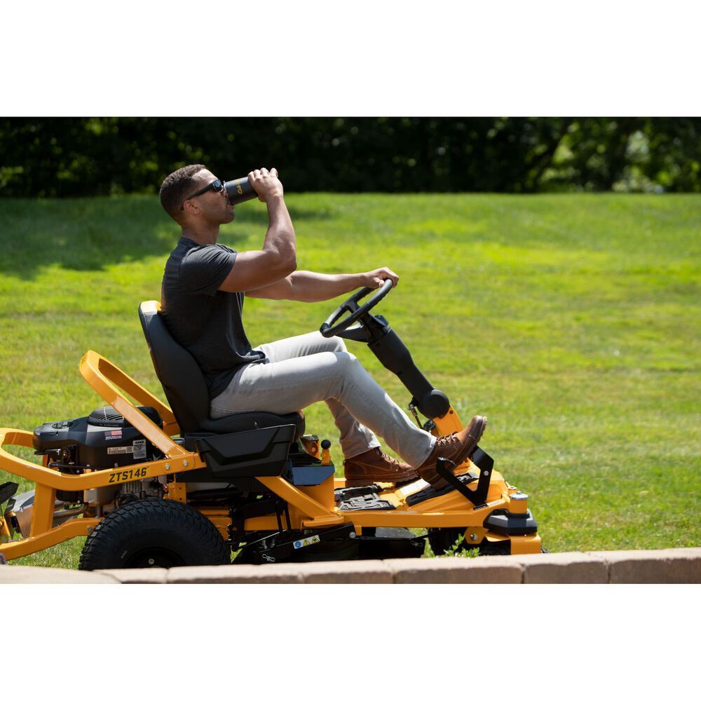 4_44Services's tweet photo. 💥It's the last week to take advantage of the Ultimate Spring Sales Event💥

Did you know Cub Cadet offers the industries only Zero Turn with a steering wheel? Don’t back down from hills and slopes up to 20-degrees. 
Give us a call or stop by today! 

https://t.co/ZAAI1rF5rT https://t.co/DXWN9SWPFF