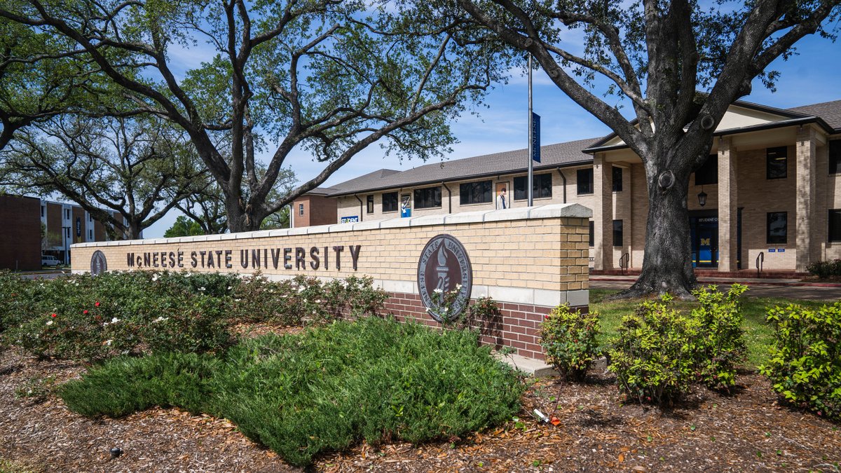 McNeese's tweet photo. Huge congrats to our McNeese Honor Roll students! Your hard work and dedication are shaping a bright future. We’re proud of you! 💙 #GeauxPokes
https://t.co/krdCG0THM7 https://t.co/SsmD7pibBf