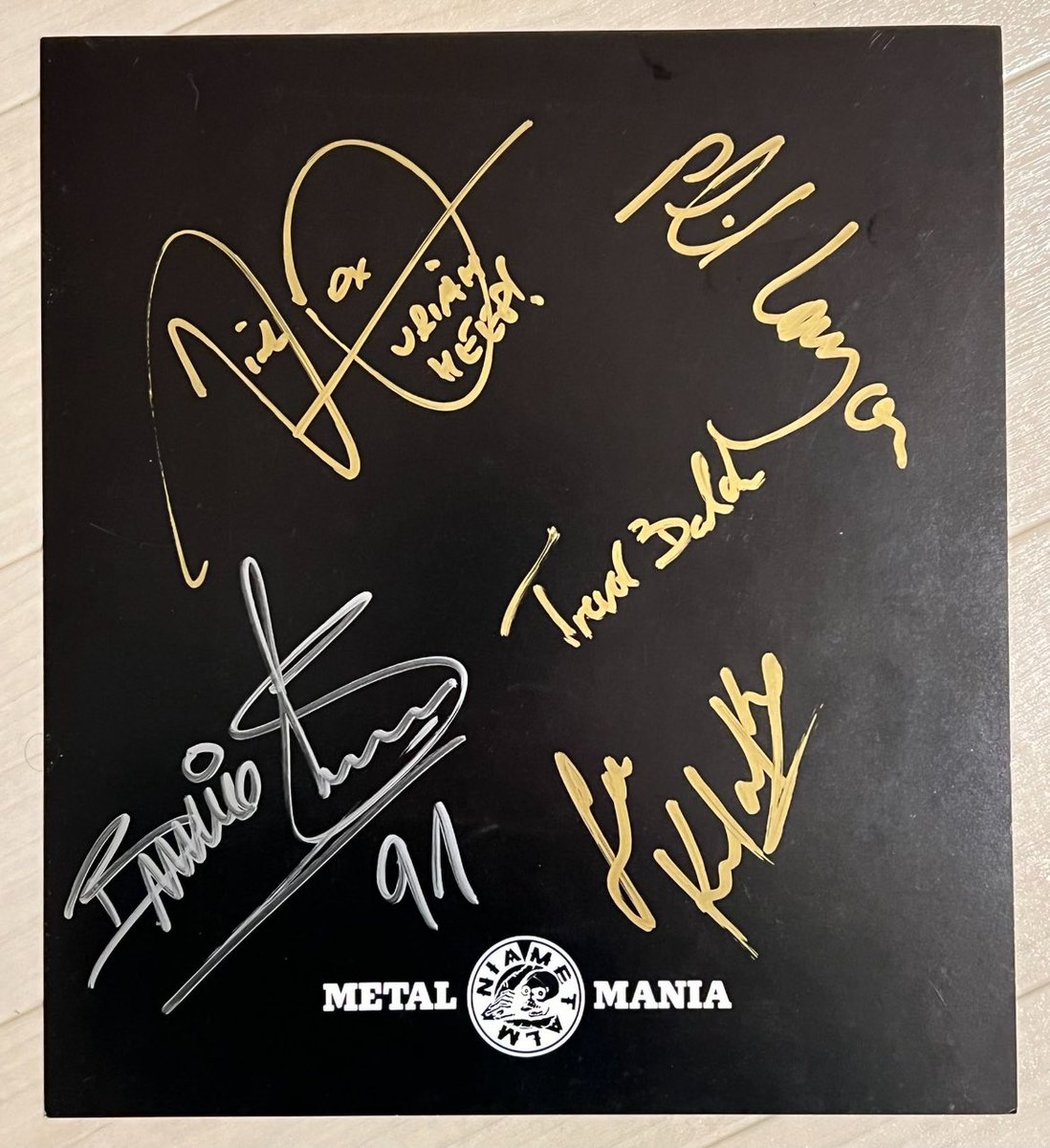 tatsurocker's tweet photo. URIAH HEEPのギターMick Boxと元ベースのTrevor BolderのBirthday!🎉
1991年のアルバム『Different World』ではアルバムのプロデューサーもTrevor Bolderが務めました。この年に来日公演もありましたね。
#MickBox
#TrevorBolder
#URIAHHEEP https://t.co/ejmDRox6J6