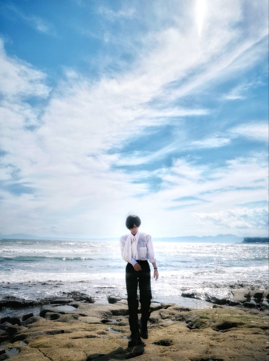 sukinamono7221's tweet photo. ーーーーーー

貴方は確かにそこにいた

ーーーーーー

大穢/有明勝太郎/cosplay
稲村ヶ崎　ロケ地許可得てます https://t.co/nkiwXJAM8p