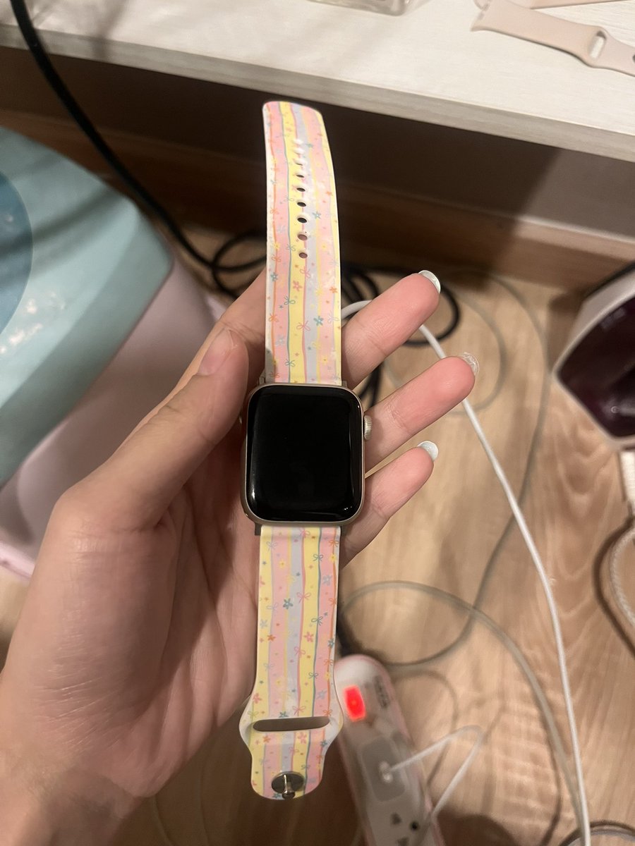 littlestudiii's tweet photo. Apple Watch Se2 4000-

เค้าใช้เอง ปล่อยเพราะไม่ได้ใช้เลยค่ะ 🩷
สี Starlight GPS

- 40มม อะลูมิเนียม 
-สุขภาพเเบต 100% 
- ไม่มีตำหนิค่ะ เพราะไม่ค่อยได้ใส่🥹

💌 นัดรับได้ค่ะ 💌
#ส่งต่อนาฬิกา #ส่งต่อapple  #iphone #applewatch https://t.co/5GQ1dnzCR6