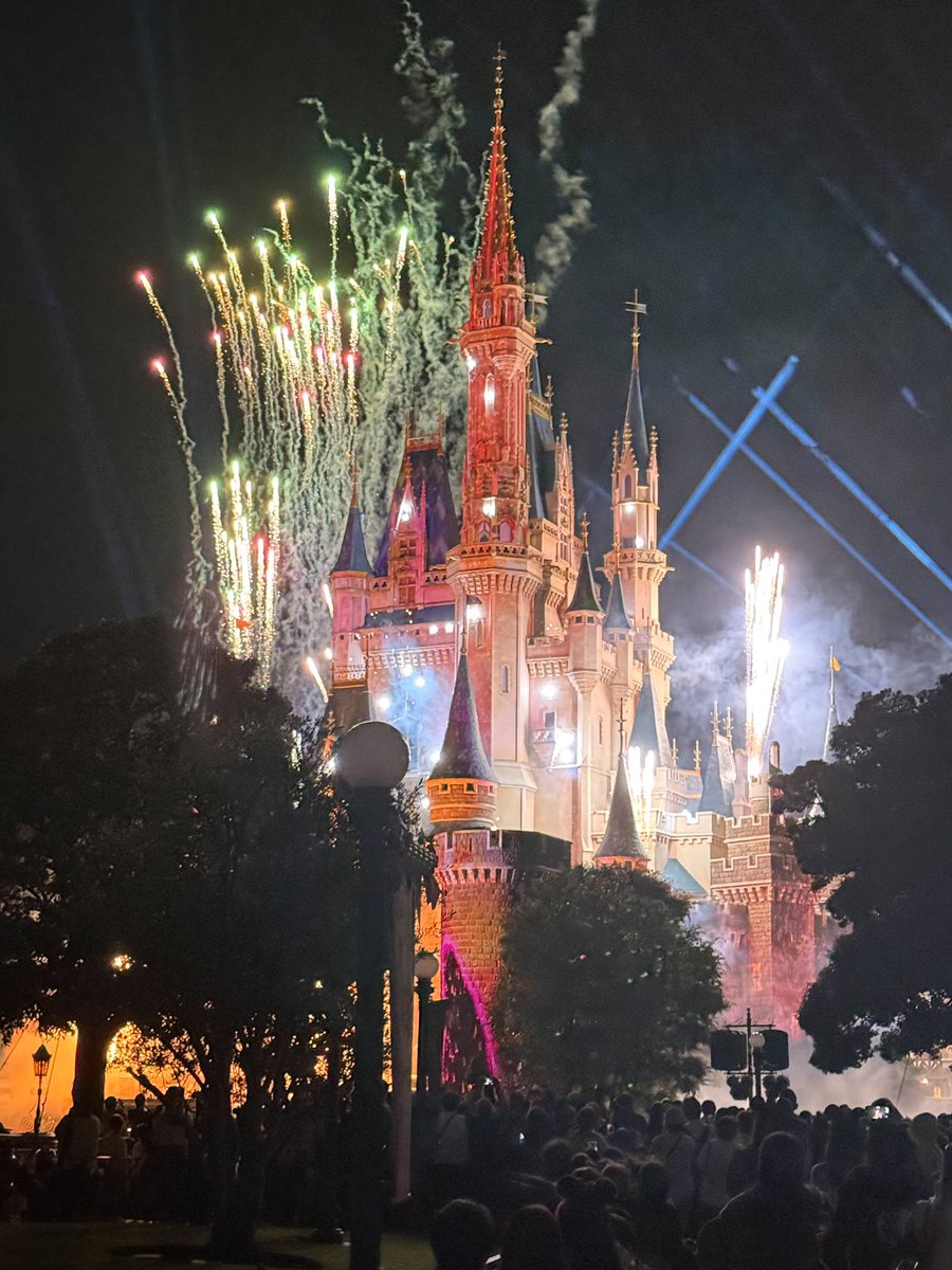 Cheese00024's tweet photo. フル課金Disneyわるなかった〜 https://t.co/sb0R3PzwF5