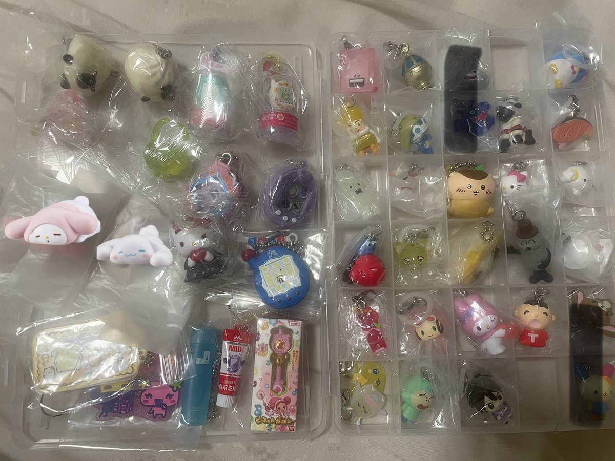 _pynk_'s tweet photo. こちらお譲り可能なお品物です。
一部定価送料にて譲渡も可能です◎

たまごっち　サンリオ　カービィ　ケロロ　ひつじのショーン　キティ　おジャ魔女どれみ　ちいかわ　みいつけた　スンスン　ワンピース　ガチャ　めじるし　交換　買取 https://t.co/UUW4MvV1yZ
