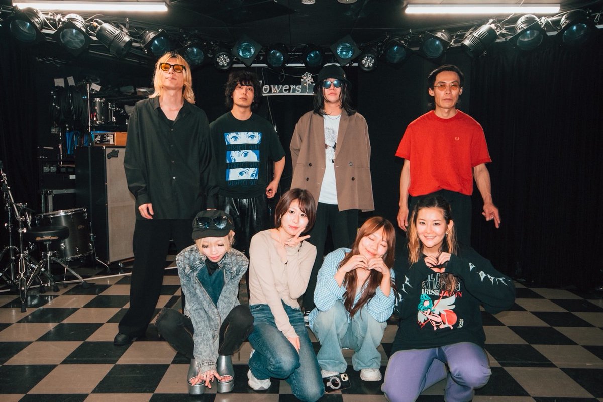 endscaperi's tweet photo. 2026.6.9(火)
Flowers LOFT 6th Anniversary
『#ENDSCAPE vol.60』
🚩#下北沢フラワーズロフト

the dadadadys @dadadadys_info 
つきみ @tuk_imi
バチカン市国に愛されたい(O.A)@Bachikan459_

フラワーズ6周年💐
ザライブバンド集結の1日でした
こういう日はライブハウスならではで
血と温度が通って最高です

ありがとうございました！
フラワーズロフトも7周年に向けて頑張ります

またお会いしましょう！

photo by @ni_____mi