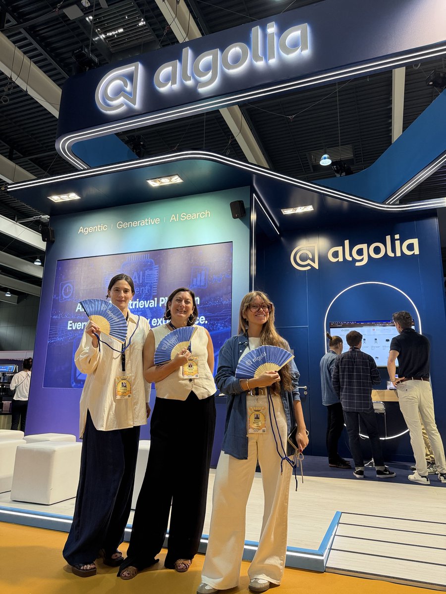 algolia tweet picture