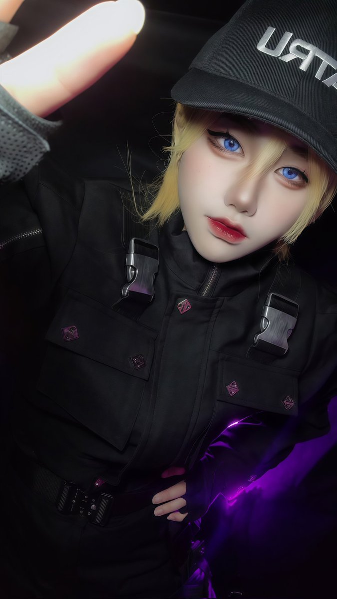 diflawk's tweet photo. 💜🔦 https://t.co/fOCsmqbntx