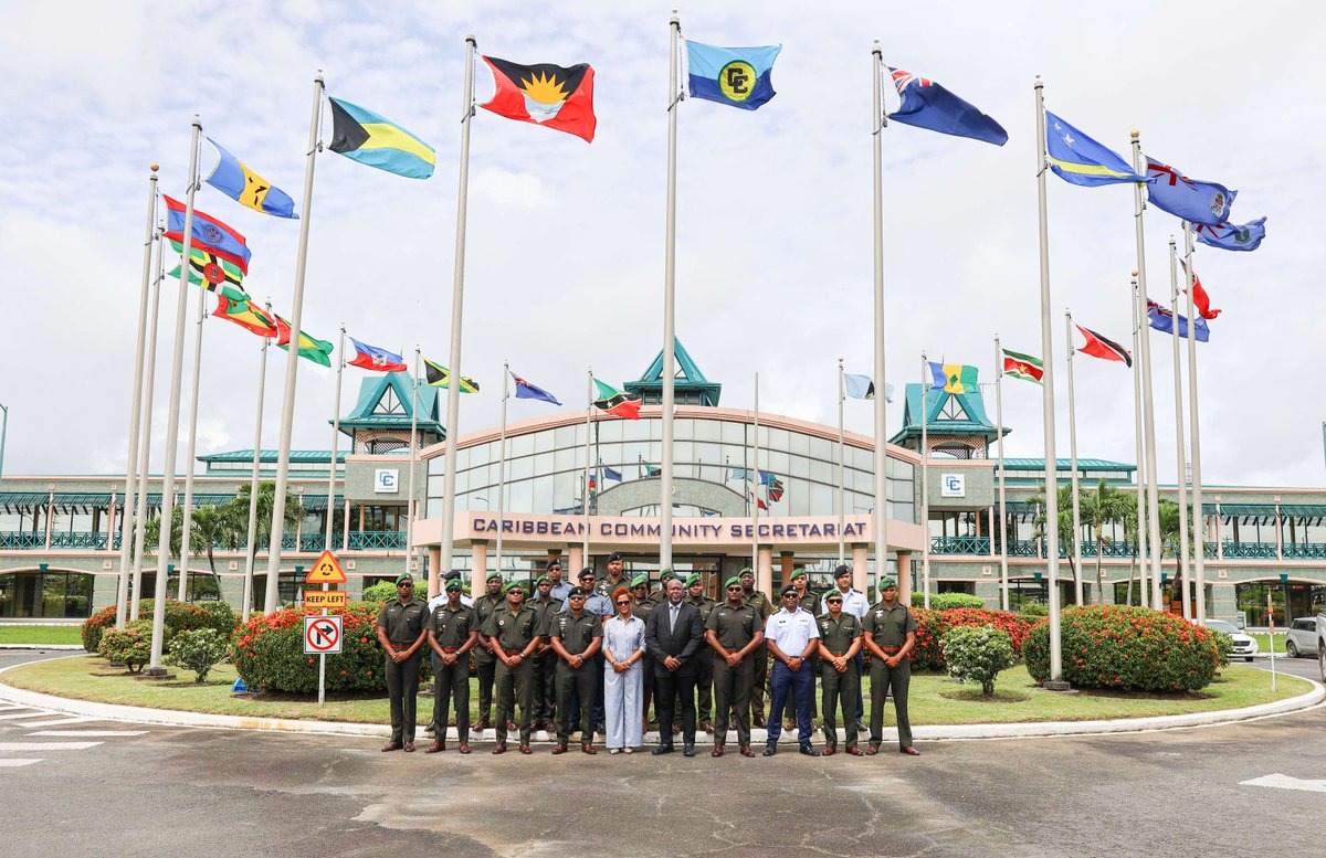 CARICOMorg's tweet photo. 🤝 On Thursday, 4 June, the CARICOM Secretariat welcomed a delegation from the Guyana Defence Force (GDF) Senior Command and Staff Course Number 20 (SCSC #20).

🛡️ The visit featured a special knowledge-sharing session with officials from the Secretariat’s Crime and Security Programme. GDF officers participated in an interactive exchange on CARICOM’s role in advancing regional security initiatives.

👥 The session was led by:
🔹 Sherwin Stephenson, Programme Manager, Crime and Security
🔹 Mareesha Stephens, Project Officer, Crime and Security

🌎 Discussions provided valuable insight into how CARICOM utilises functional cooperation to address current and emerging crime and security challenges across the Community.

🏛️ As part of their visit, the delegation also participated in a guided tour of the Secretariat, gaining a deeper understanding of its role, functions, and work in support of regional integration.

🔗Click the link to read the full story ➡️ https://t.co/2zDna2VtCp

#CARICOM #CrimeAndSecurity #RegionalSecurity #FunctionalCooperation #GuyanaDefenceForce #RegionalIntegration