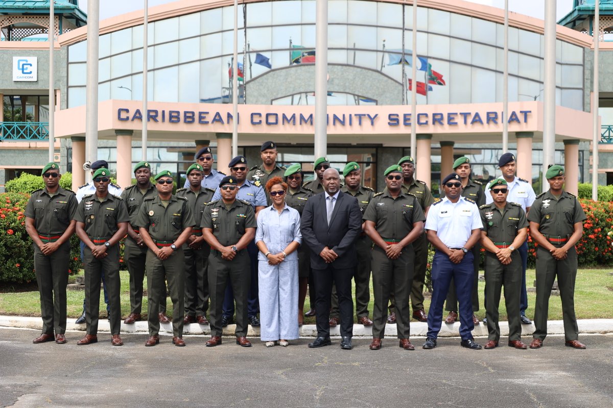 CARICOMorg's tweet photo. 🤝 On Thursday, 4 June, the CARICOM Secretariat welcomed a delegation from the Guyana Defence Force (GDF) Senior Command and Staff Course Number 20 (SCSC #20).

🛡️ The visit featured a special knowledge-sharing session with officials from the Secretariat’s Crime and Security Programme. GDF officers participated in an interactive exchange on CARICOM’s role in advancing regional security initiatives.

👥 The session was led by:
🔹 Sherwin Stephenson, Programme Manager, Crime and Security
🔹 Mareesha Stephens, Project Officer, Crime and Security

🌎 Discussions provided valuable insight into how CARICOM utilises functional cooperation to address current and emerging crime and security challenges across the Community.

🏛️ As part of their visit, the delegation also participated in a guided tour of the Secretariat, gaining a deeper understanding of its role, functions, and work in support of regional integration.

🔗Click the link to read the full story ➡️ https://t.co/2zDna2VtCp

#CARICOM #CrimeAndSecurity #RegionalSecurity #FunctionalCooperation #GuyanaDefenceForce #RegionalIntegration
