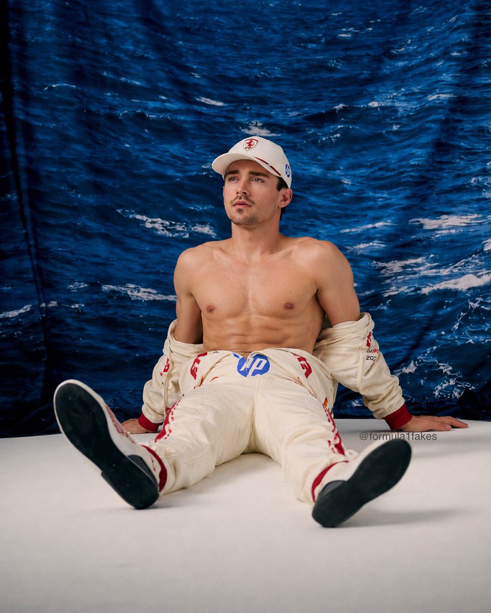 formula1fakes's tweet photo. special suit for special race https://t.co/Ml3p5Qa4FJ