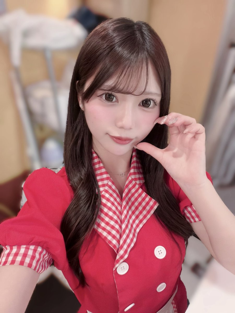 AngelDINER_'s tweet photo. 🇺🇸6/10(水)の #エンゼルダイナー は
⏰17:30〜22:00で営業🗽

(ウエイトレス)
りな🍳 @_zzrinq 
らむ @Roinnu 
ぬうあ @_nuachama 
たなか

明日もエンゼルダイナーでお待ちしてます✨ https://t.co/jTV0JI80LN