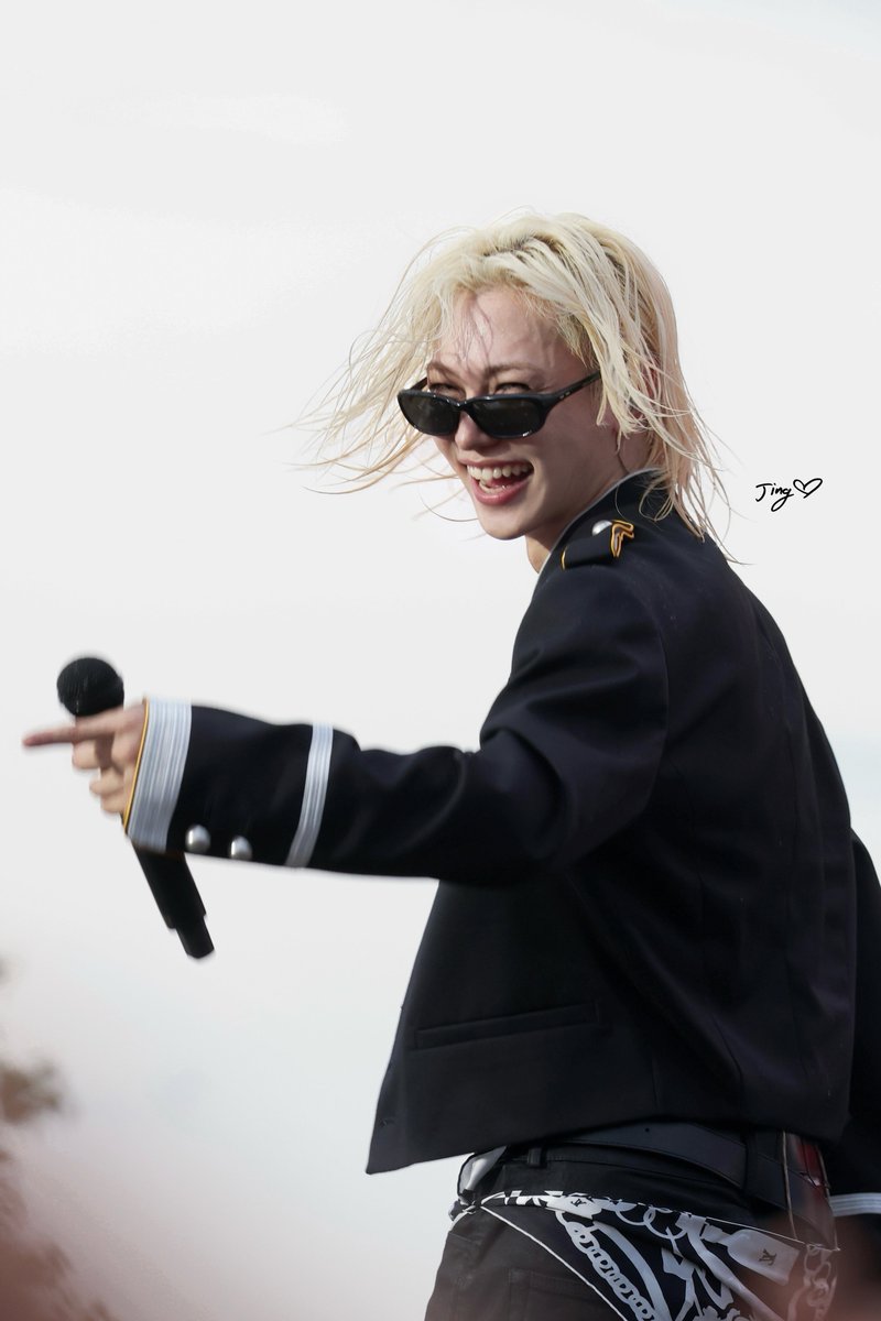 adingnarumi's tweet photo. 260606 |  Gov Ball NYC

☺️☺️🥰

#Felix #StrayKids #필릭스 #스트레이키즈
#ピリちゃん #용복 https://t.co/iA6m2t5G0B