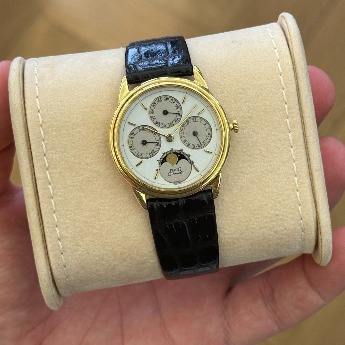 MrTempus_'s tweet photo. Calendrier annuel Piaget en 33.5mm https://t.co/hpEUGW3Rci