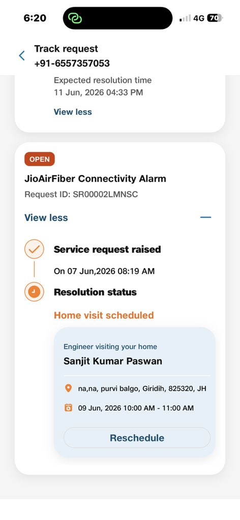 Its_lMohammad's tweet photo. @JioCare My newly installed Jio AirFiber has been down for 4 days. Yesterday’s technician visit was scheduled but nobody came. Today’s technician has denied visiting my location. No proper response from local team. This is affecting my work.Please escalate urgently. #JioAirFiber https://t.co/hxknINx6f3