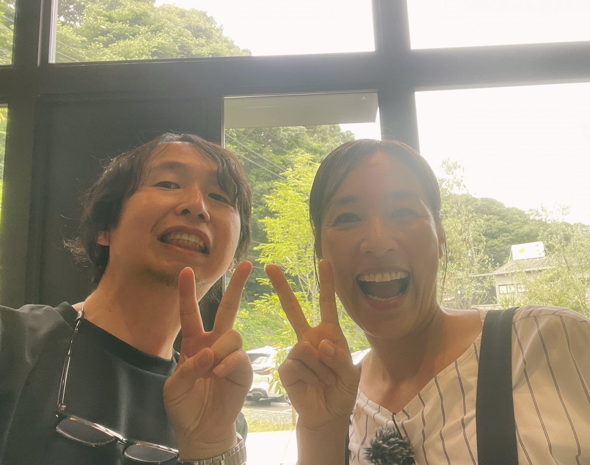 gazbeat's tweet photo. 仕事の現場で清老寛子さんと超久々にお会いした☆
a.k.a 志和のスターw
実は地元志和中の1個上の先輩なのですが、久々色々話せて嬉しかったです(^^)
自然体で素敵な方だ♪

今日のロケの模様は、
6/29のRCCイマナマ！ 街ネタ！知りたガールで放送されます、チェケラw
（僕は裏方なので出てませんがw） https://t.co/pvIrZI2zcn