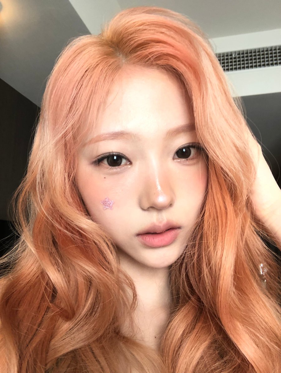 dyaaas2's tweet photo. 크하하하하하 아 얼굴좋아 https://t.co/Vrnne6ezyI
