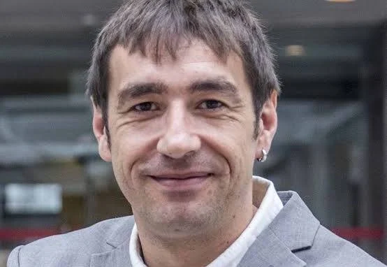 Aguijonix's tweet photo. #EnBocaDeTodos #TEM9J #DirectoAlGrano9J #ElTiempoJusto9J #YAS9Jun #Horizonte #Codigo10 @ristomejide @Fabian10_
Hoy, dentro de la iniciativa de @mediasetcom "Siente un tonto a su mesa", el elegido en @todoesmentiratv ha sido Emilio Delgado.
Enhorabuena al agraciado. https://t.co/2XfNWEjrzi