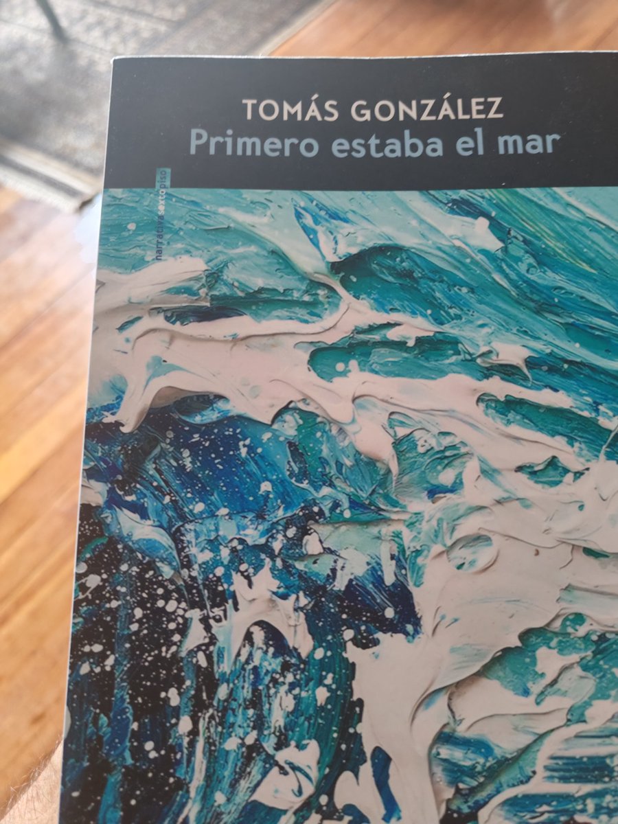 wesnatius's tweet photo. @AndreaJArrati Parece buen lugar para leer este libro. https://t.co/3lkyKME8pI