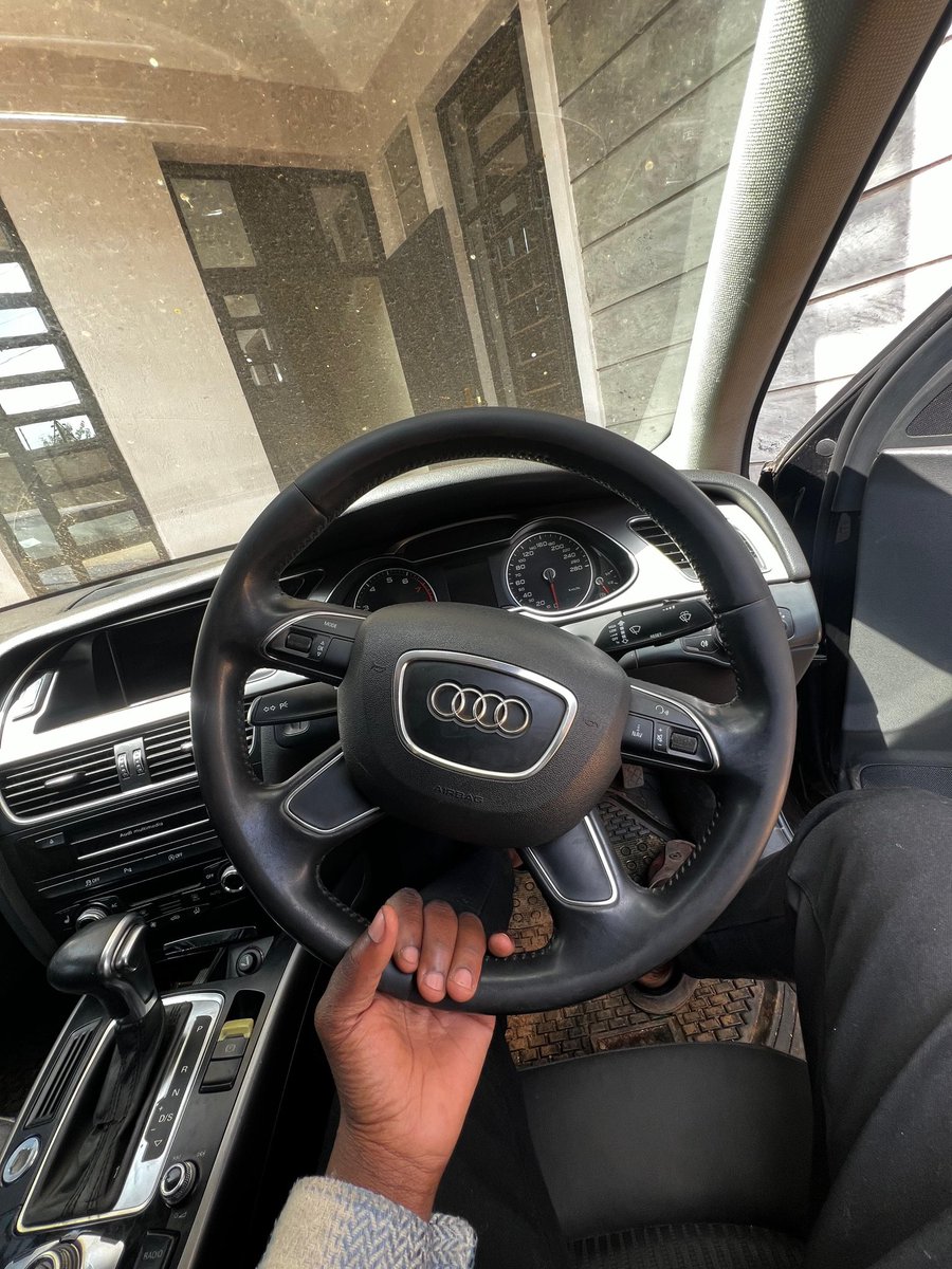 Hey__Z's tweet photo. KES 1,400,000 and this Audi A4 2.0T is yours . 

📞0705150821 📍 Ruiru https://t.co/51finb4rzR