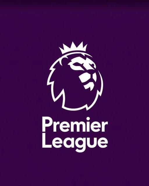 JuanHeart2016's tweet photo. 🚨 𝐁𝐑𝐄𝐀𝐊𝐈𝐍𝐆: From 2026/27, Premier League teams will be punished for wasting time when restarting play. 🚫

• Take too long over a goal kick? It becomes a CORNER.
• Take too long over a throw-in? The other team gets the THROW.
• A substituted player must leave the pitch within 10 SECONDS. If not, his replacement has to wait 60 SECONDS before coming on, leaving his team with 10 PLAYERS until then.

𝐍𝐎 𝐌𝐎𝐑𝐄 𝐓𝐈𝐌𝐄-𝐖𝐀𝐒𝐓𝐈𝐍𝐆. ⏱️👀