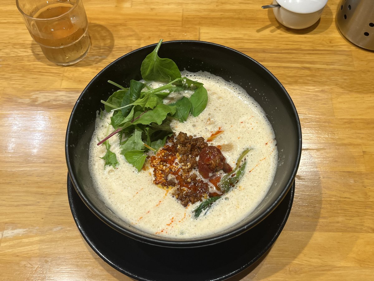 oinagoya's tweet photo. 麺家 獅子丸の担々麺を食べに、名古屋においでよ。
旨味いっぱいのスープが素敵な、刺激的な担々麺だよ。

行列のできるラーメン店で、こだわりの1杯に出会ってね🍜 https://t.co/2HSJyzxHKH