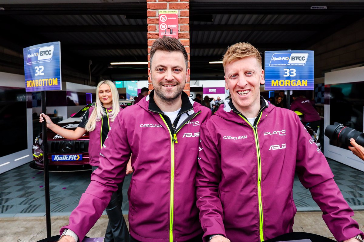 PlatoRacing's tweet photo. 📰 @Oulton_Park was tough but thankfully, we’ve got an amazing fan base who can turn our frowns upside down 🙃🔄😊

🖥️ Official race weekend review ➟ https://t.co/qXEt70AwiH

#PlatoRacing #BTCC https://t.co/3bNd7tWuh8