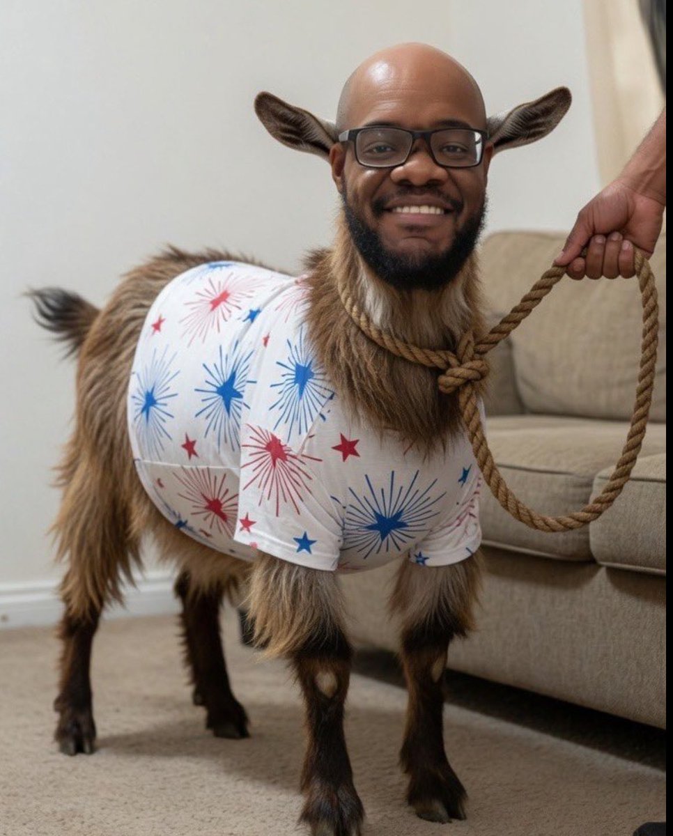 Light_bringa01's tweet photo. The goat of Naija twitter😀 https://t.co/bYrHaJXvB2