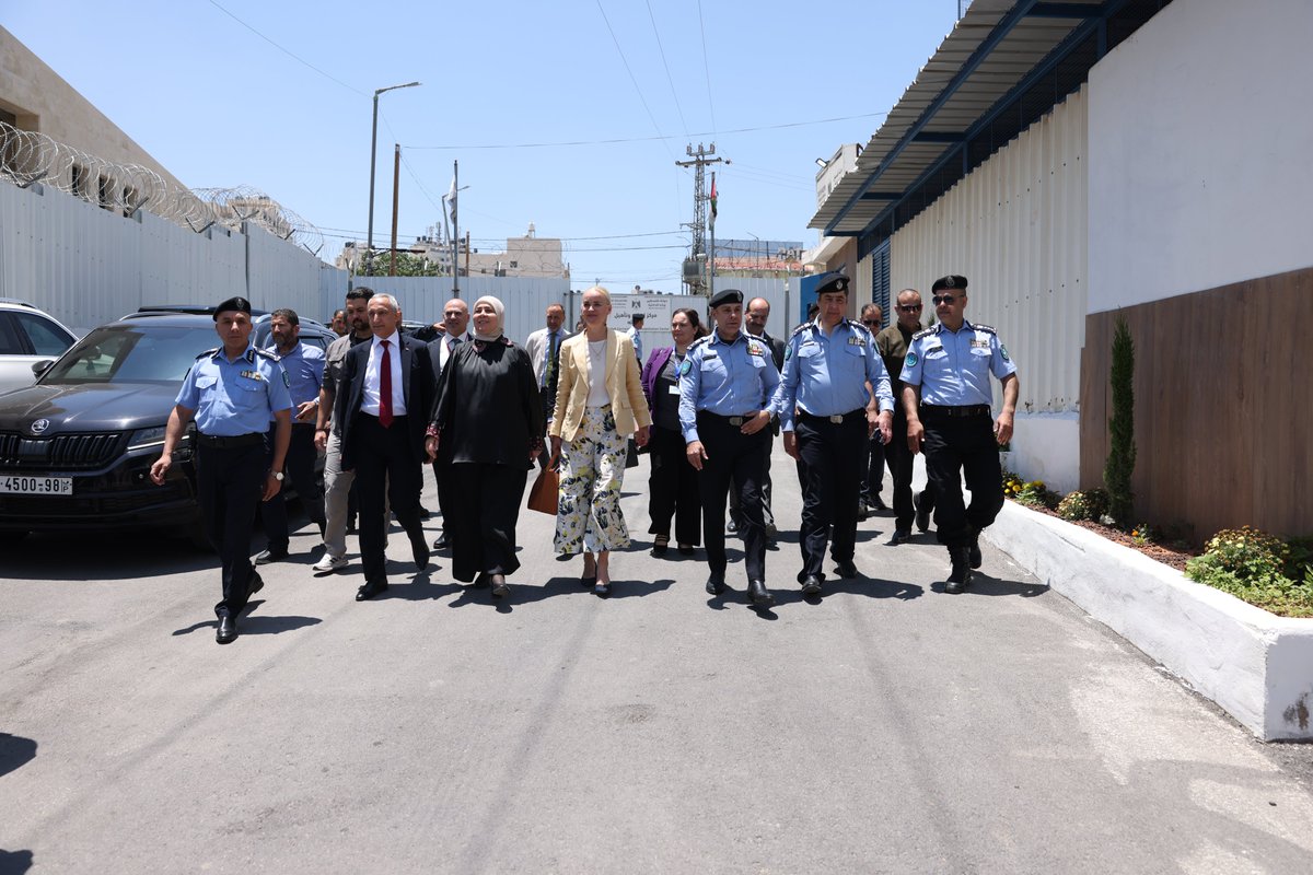 Eupolcopps's tweet photo. At  inauguration of @pal_police new 🇵🇸 Vocational Training Centre in Ramallah, @EUPOLCOPPSHoM emphasised the role of skills development in reducing reoffending, promoting rehabilitation, increasing confidence &amp; self-reliance, while ensuring safer correctional facilities. https://t.co/teS02c8aU0
