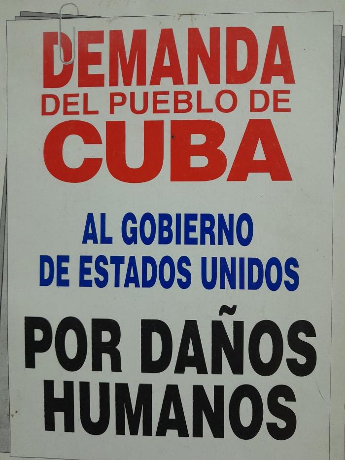 conavilBTJ's tweet photo. @Conavil_ECM Cuba no amenaza, es víctima del terrorismo

El terrorismo desatado por Estados Unidos contra la Revolución, quedó históricamente plasmado en las demandas del pueblo de #Cuba al Gobierno de Estados Unidos por daños humanos (1999) y económicos (2000) https://t.co/1k0rX8YLco