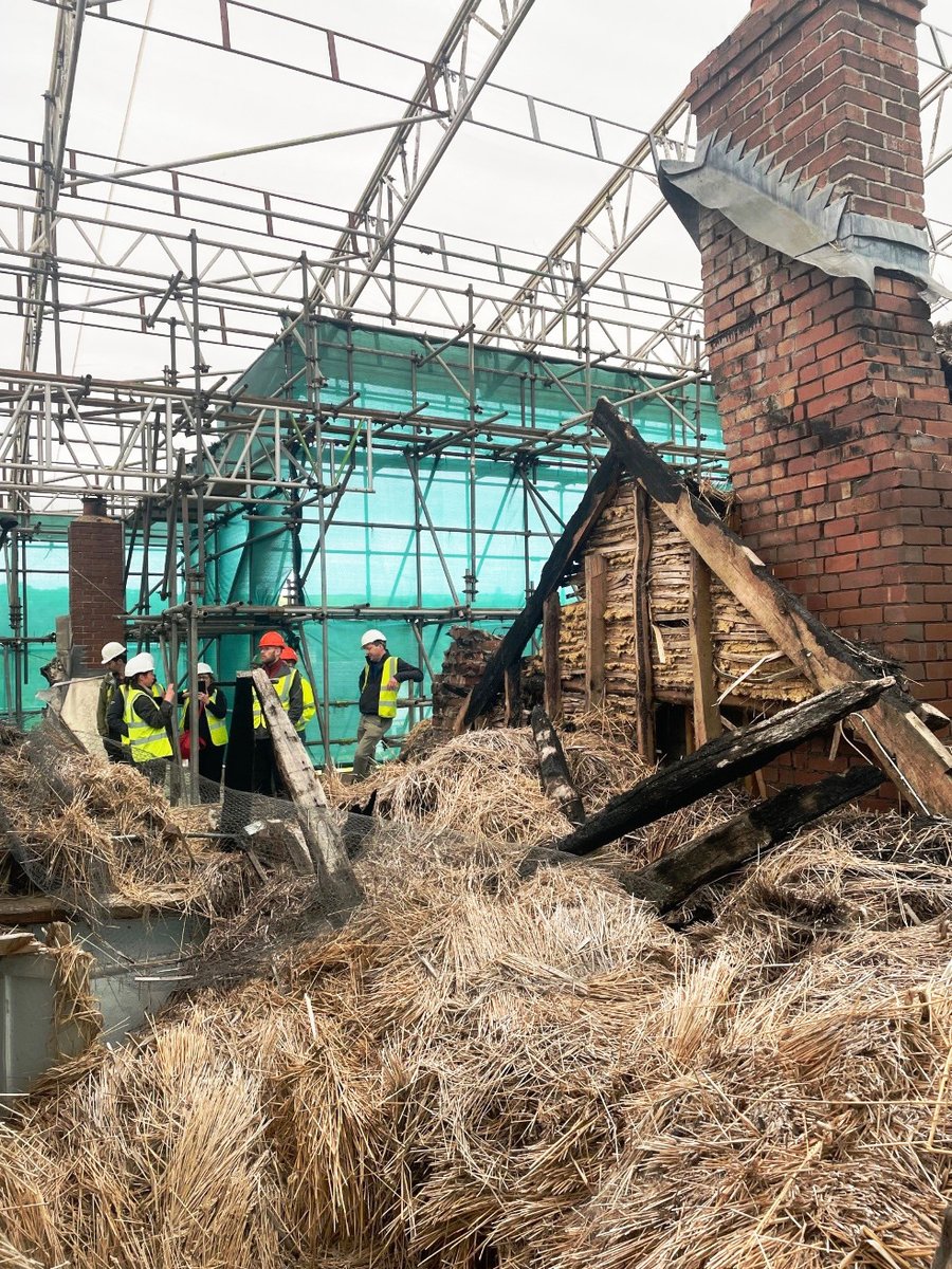 JonathanRhind1's tweet photo. JRA Director and Conservation Architect, Miriam Kelly, recently lead a tour of Glebe Cottages for the annual gathering of Conservation Officers from English and Welsh National Parks. They were interested to engage with the project and understand the ongoing careful salvage work. https://t.co/pGdrQetcxF